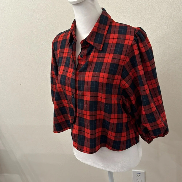 AQUA Plaid Crop Button Down Shirt Red Navy - Picture 5 of 9
